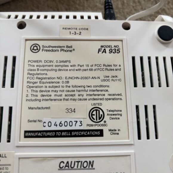 Southwestern Bell Freedom Phone FA935G Telephone Answering Machine - Picture 4 of 7